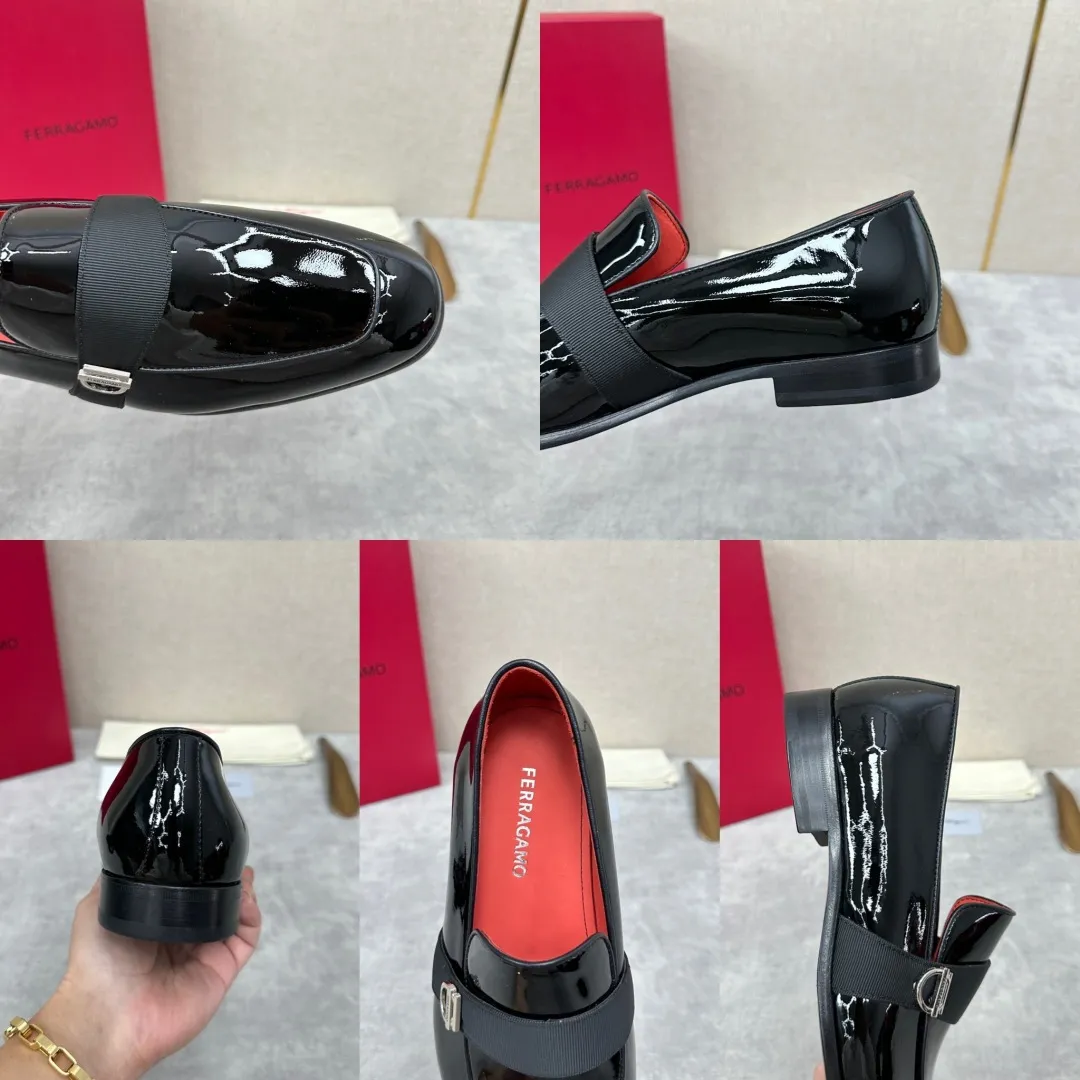 [Ferragamo] Top P: 960💰 Number of yards: 39~44 (38.45.46. Custom-made, non-refundable) Ferragamo** counters synchronize new models of men's loafers that can be worn casually or formally. The classic shape embodies the fashionable charm of formal wear, and the newly designed proportions are more modern. These loafers are made of imported open-edge beaded cowhide/fine calfskin/cow suede material. The upper is decorated with webbing, and the side is privately molded with silver Gancini buckles. The double stitching details add to the fashionable charm. Adopting a special "Original" structure and going through multiple processes, the soles are almost entirely handmade. Unique processing technology demonstrates exquisite craftsmanship. The original privately modeled genuine leather outsole is paired with a personalized rubber backing. It is comfortable, non-slip and wear-resistant. It can be worn as a slip-on. Exquisite hand-stitching. The workmanship is as fine as that of a store. The original color calfskin lining is sweat-absorbent, anti-odor, comfortable and breathable. The heel is also decorated with a rubber patch to perfectly improve the grip performance.